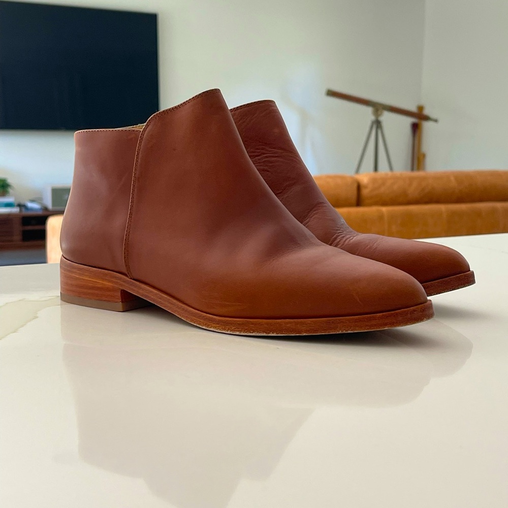 Nisolo ankle boots in excellent condition!!! 🍁
